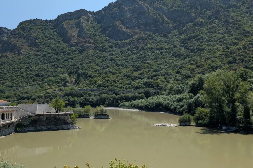 Right-hand remains of Pompey Bridge visible in the Kura River near Mtskheta